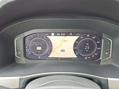 Used 2023 Volkswagen Atlas SEL AWD/4WD image 15