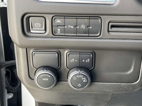 Used 2023 Chevrolet Tahoe RST image 36