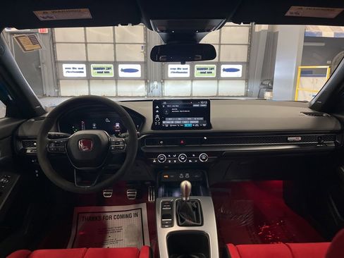 Used 2024 Honda Civic Type R image 31