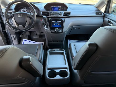 Used 2014 Honda Odyssey EX-L image 10