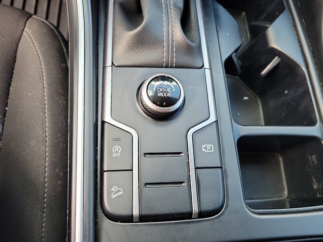Used 2023 Kia Sorento LX FWD image 35