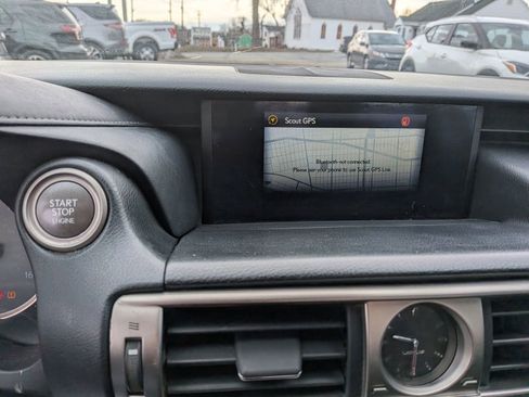 Used 2017 Lexus IS 300 AWD w/ Premium Package image 39