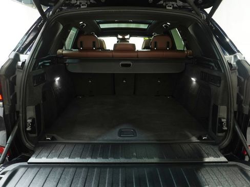 Used 2025 BMW X5 M60i w/ Climate Comfort Package AWD/4WD image 5