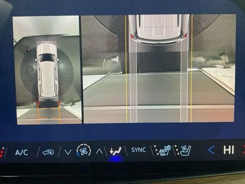 Certified 2026 Chevrolet Suburban High Country image 20