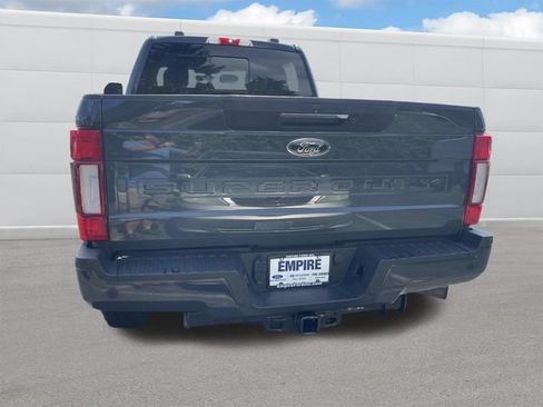 Used 2021 Ford F250 Lariat AWD/4WD image 4