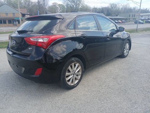 Used 2016 Hyundai Elantra GT image 4