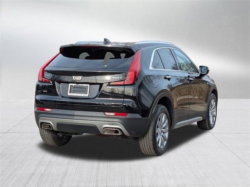 Certified 2023 Cadillac XT4 Premium Luxury w/ Driver Assist Package image 5