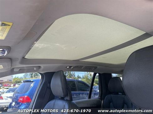 Used 2016 Volvo XC90 T6 Momentum w/ Momentum Plus Package image 28
