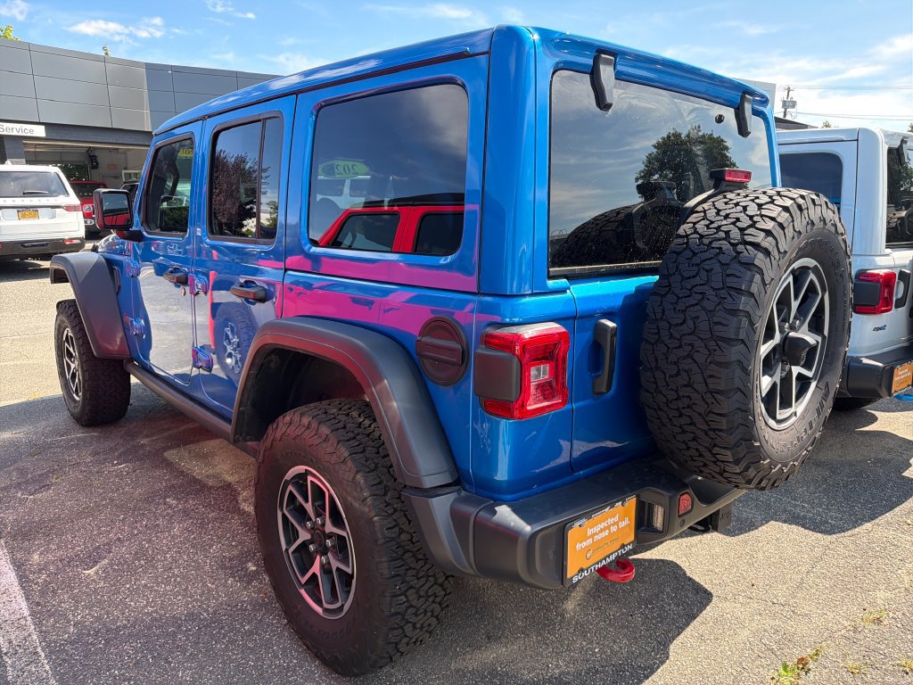 Used 2026 Jeep Wrangler Unlimited Rubicon w/ Safety Group AWD/4WD image 5
