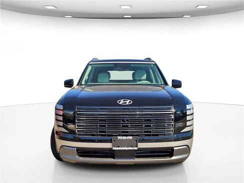 New 2026 Hyundai Palisade Limited image 2