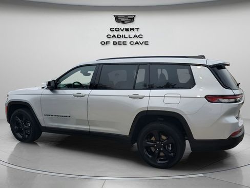 Used 2024 Jeep Grand Cherokee L Altitude image 6