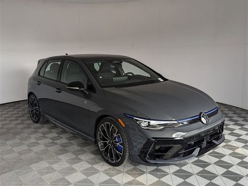 New 2026 Volkswagen Golf image 2