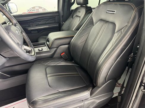 Used 2024 Ford Expedition Max Platinum image 36