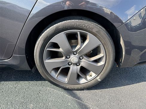 Used 2019 Kia Optima S image 25