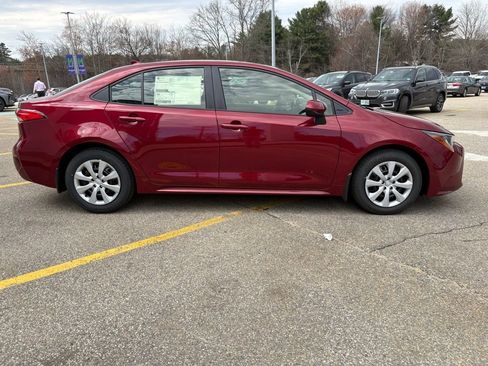 New 2026 Toyota Corolla LE FWD image 6