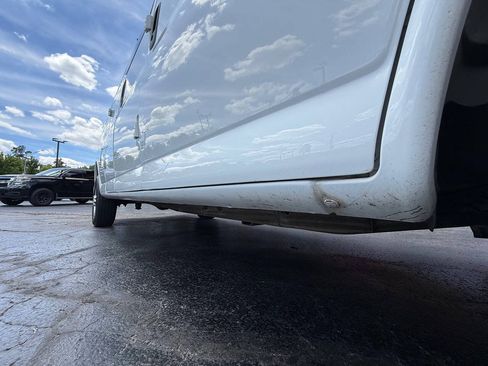 Used 2014 GMC Savana 3500 LT w/ LT Preferred Equipment Group RWD image 28