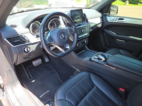 Used 2019 Mercedes-Benz GLE 43 AMG 4MATIC image 15