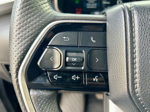 Used 2023 Toyota Tundra Platinum w/ Advanced Package image 18