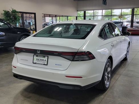 Certified 2024 Honda Accord EX-L image 5