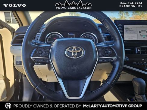 Used 2022 Toyota Camry LE w/ Cold Weather Package image 21