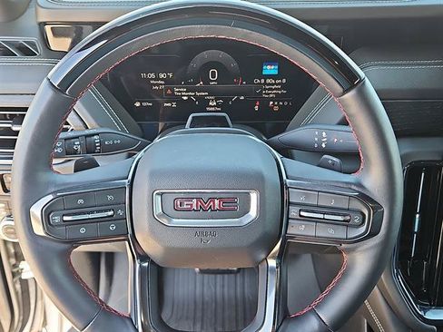 Used 2026 GMC Yukon AT4 Ultimate AWD/4WD image 15
