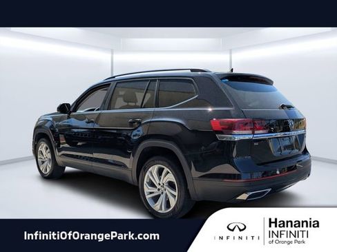 Used 2022 Volkswagen Atlas SE w/ Panoramic Sunroof Package image 5