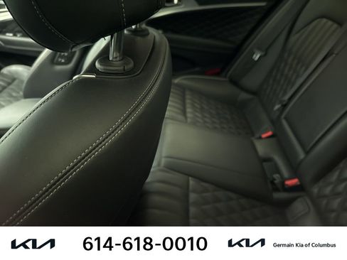 Used 2019 Genesis G70 2.0T Advanced w/ Prestige Package AWD/4WD image 11