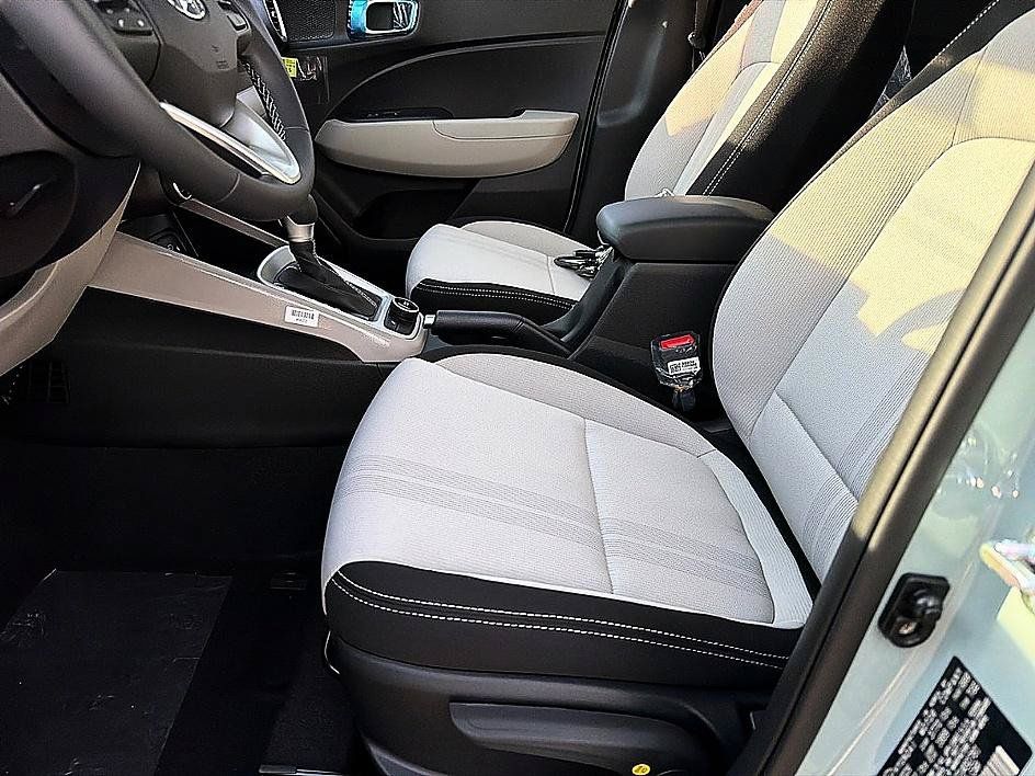 New 2026 Hyundai Venue SEL FWD image 8