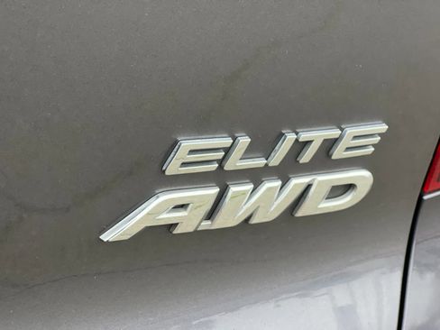 Used 2018 Honda Pilot Elite image 26