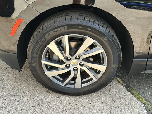 Used 2022 Chevrolet Equinox Premier image 10