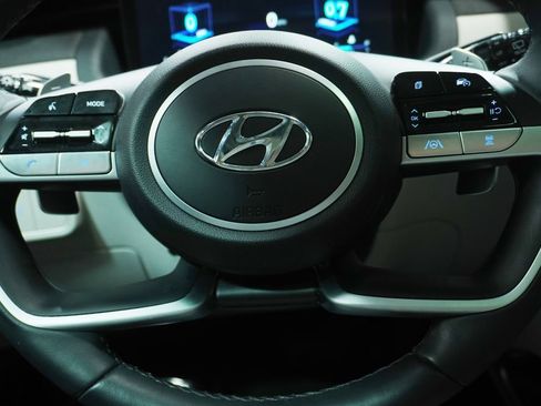 Used 2024 Hyundai Tucson Limited AWD/4WD image 18