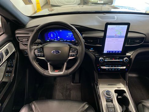 Certified 2022 Ford Explorer ST w/ Equipment Group 401A image 13