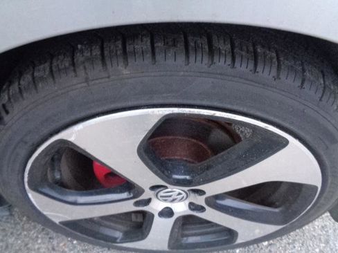 Used 2015 Volkswagen GTI Autobahn w/ Lighting Package (SEL) image 9