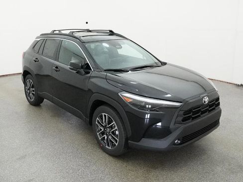 New 2026 Toyota Corolla Cross XLE image 35