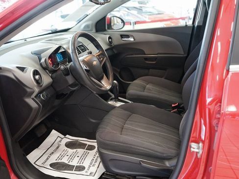 Used 2015 Chevrolet Sonic LT image 20