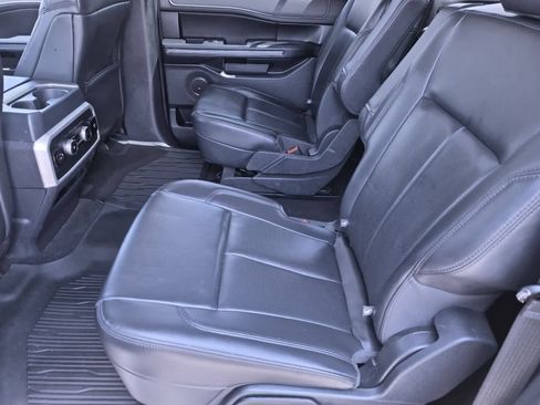 Used 2023 Ford Expedition Max XLT AWD/4WD image 19