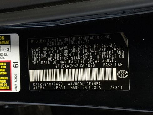 Used 2025 Toyota Camry LE FWD image 27