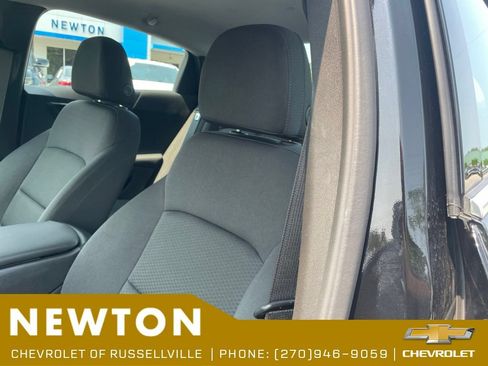 Used 2025 Chevrolet Malibu RS FWD image 5