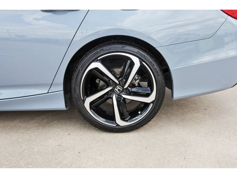 Used 2022 Honda Accord Sport image 31