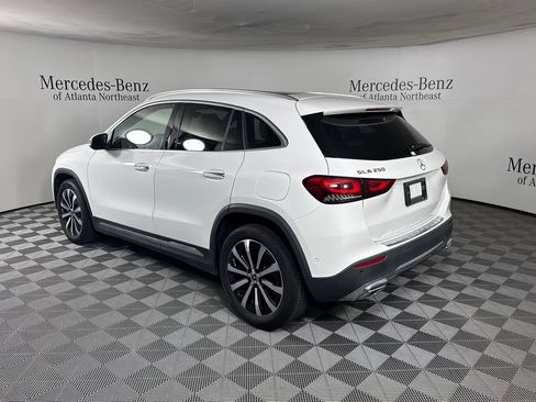 Used 2023 Mercedes-Benz GLA 250 w/ Premium Package image 5