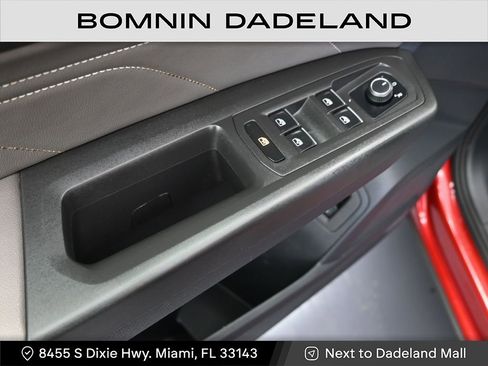 Used 2022 Volkswagen Atlas Cross Sport SE w/ Panoramic Sunroof Package image 11