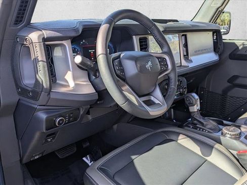 New 2025 Ford Bronco Outer Banks AWD/4WD image 3