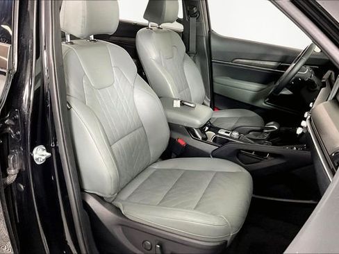 Certified 2024 Kia Telluride EX X-Line image 30