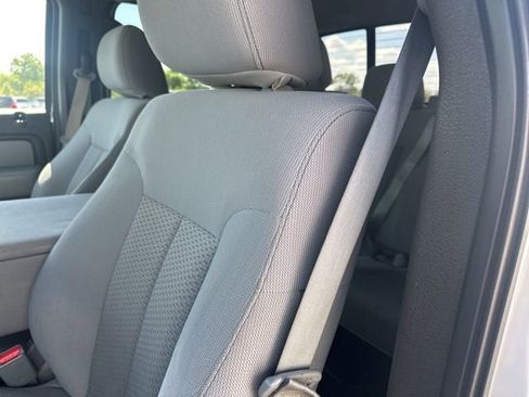 Used 2011 Ford F150 XLT w/ XLT Convenience Pkg image 13