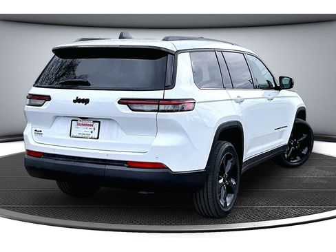 Certified 2025 Jeep Grand Cherokee L Altitude image 14