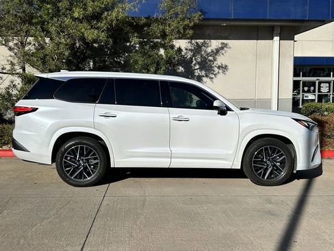 Used 2024 Lexus TX 350 350 Premium w/ Technology Package image 3