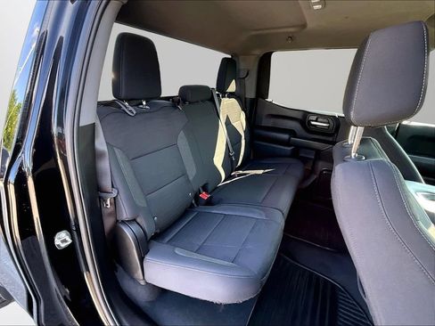 Used 2022 Chevrolet Silverado 1500 Custom Trail Boss AWD/4WD image 29