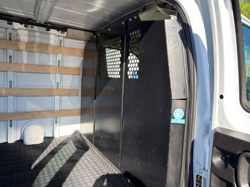 Used 2024 GMC Savana 2500 w/ Driver Convenience Package image 13