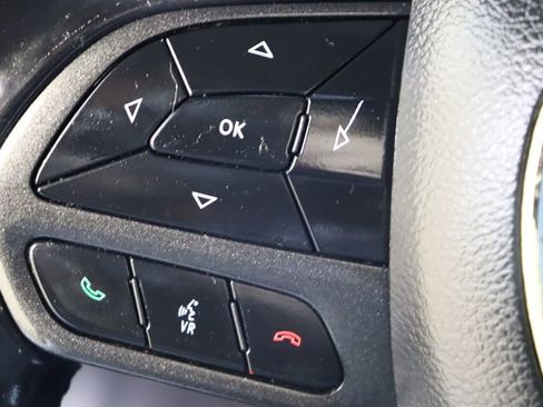 Used 2020 Dodge Challenger SXT w/ Driver Convenience Group image 36