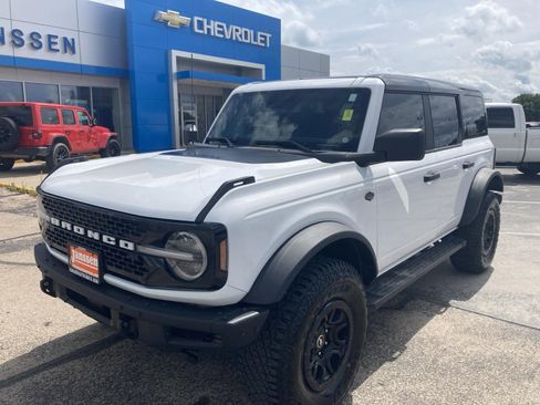 Used 2024 Ford Bronco Wildtrak AWD/4WD image 2